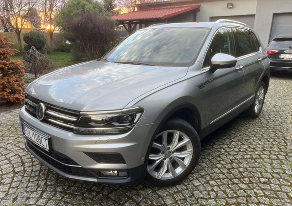 Volkswagen Tiguan cena 99900 przebieg: 81000, rok produkcji 2017 z Glinojeck małe 466